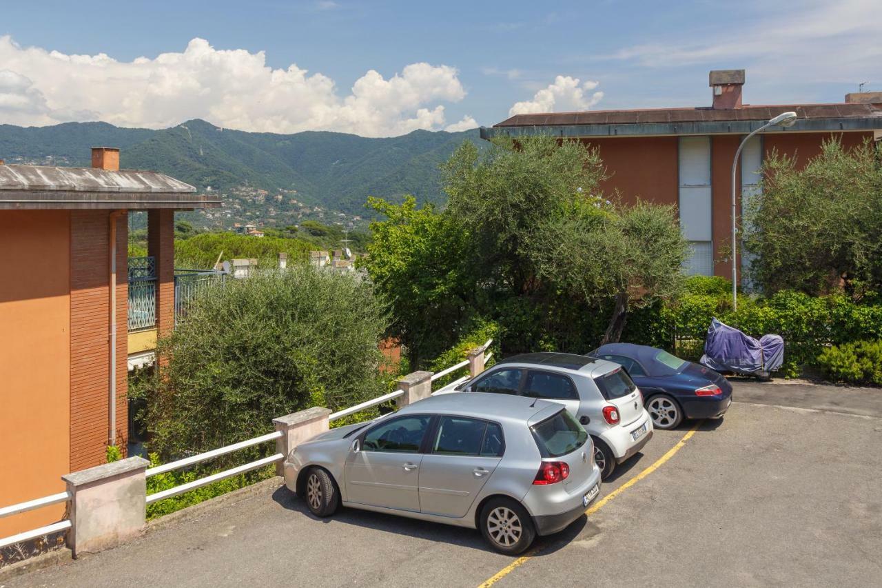 Апартаменты Casa Anna Sea View, Pool, Parking & Wifi Рапалло Экстерьер фото